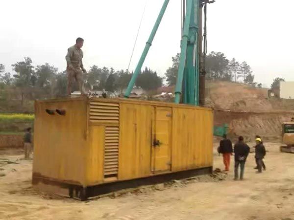 麻章如何判断水冷式机油散热器密封件是否需要更换？